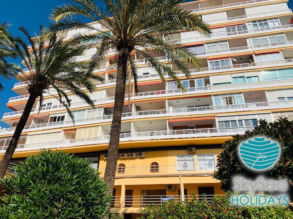 Skysea Holidays La Carihuela Apartment Torremolinos Luaran gambar